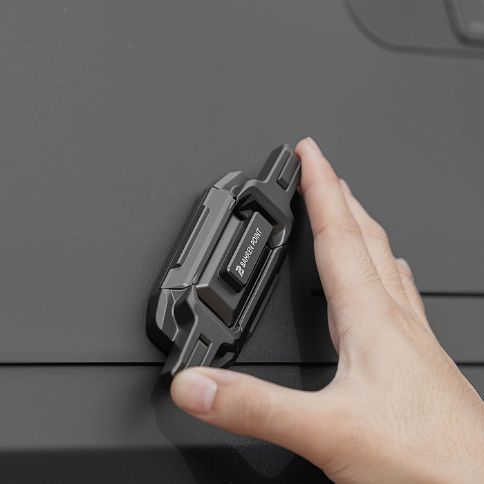 Bahren Point Toyota Hilux Rogue Rear Canopy